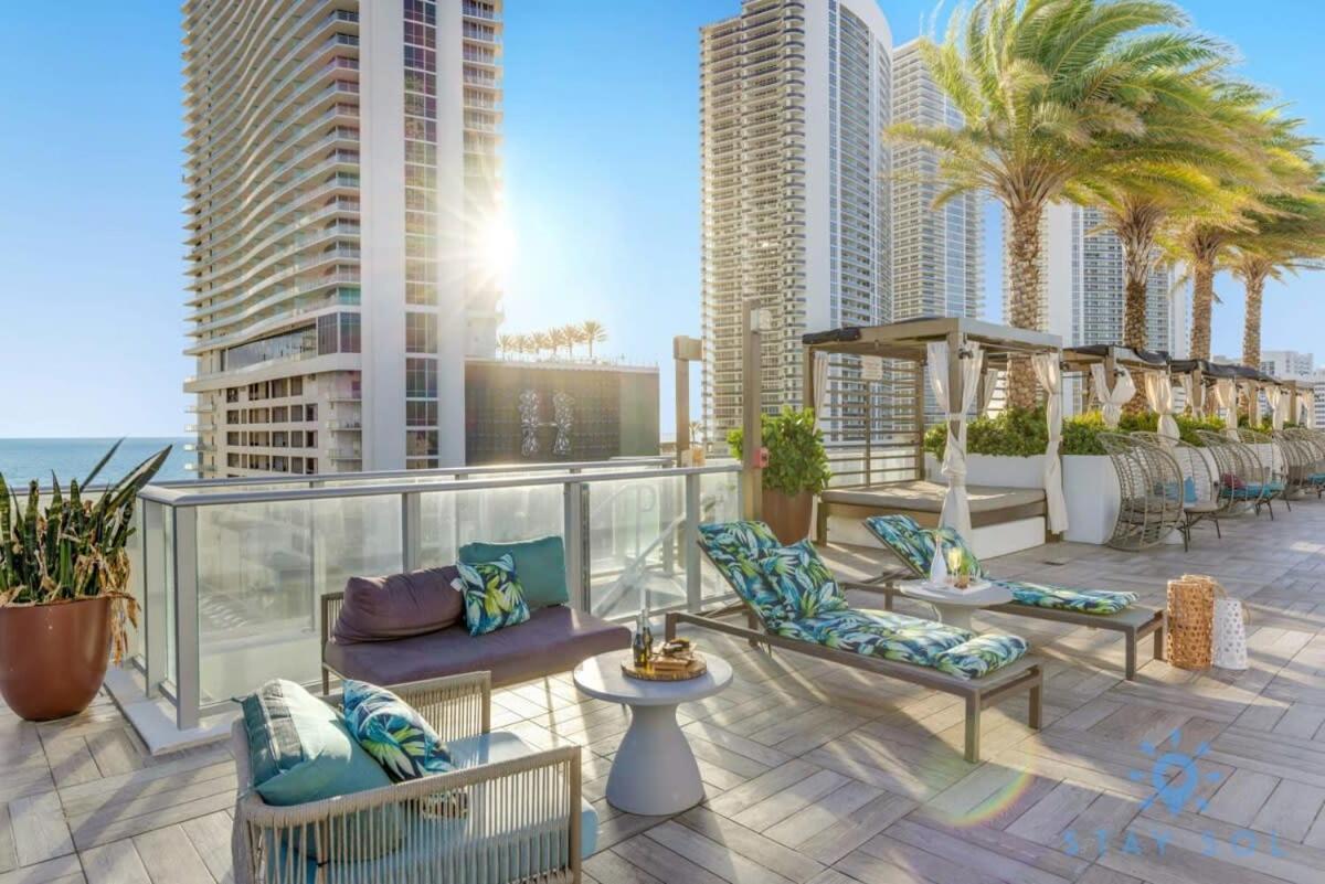 Wrap Around Balcony - Insane Views - Amazing Pools Apartamento Hollywood Exterior foto